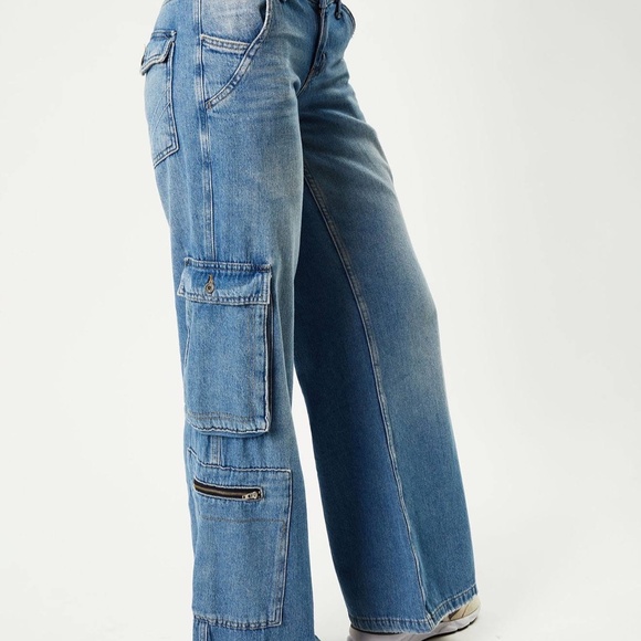 BDG urban outfitter PUDDLE jeans - low rise wide leg cargo, size 24 EUC - Picture 3 of 14